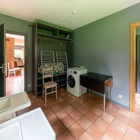 Holiday home Spacious Group In *